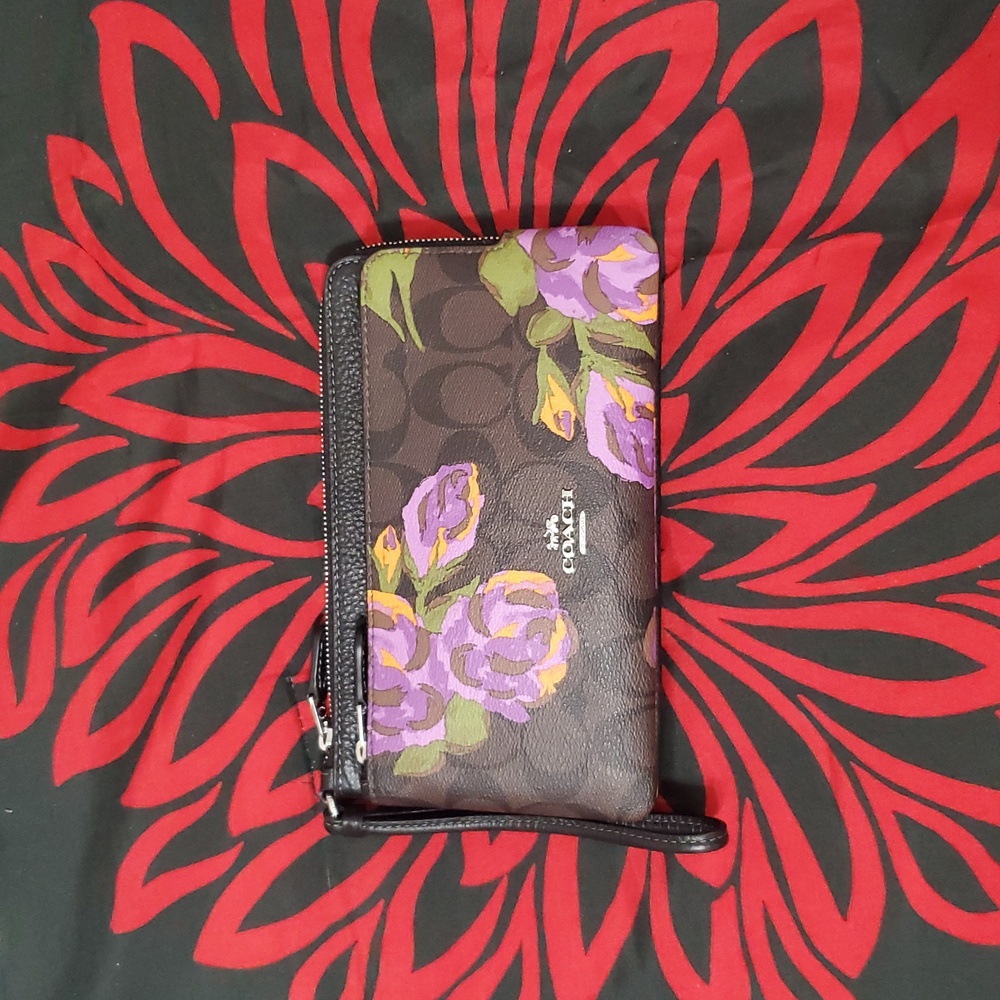 Coach Big Floral Double Zip Wallet Wristlet